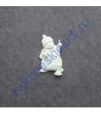 Фигурка из пластика Снеговик, размер 2.5х4 см, цвет молочный