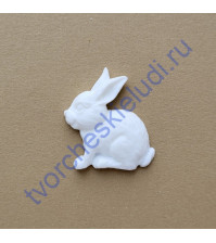 Фигурка из пластика Зайка 2, размер 3.4х3.8 см, цвет белый